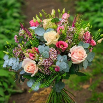 Bouquet Dusky Rose Darlington